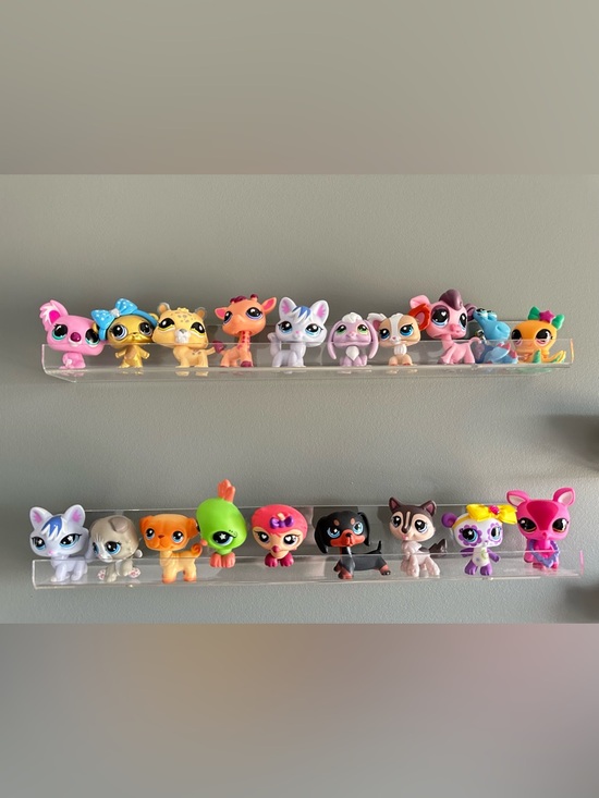 Littlest Pet Shop Other - Littlest Pet Shop series 4 full set no accessories